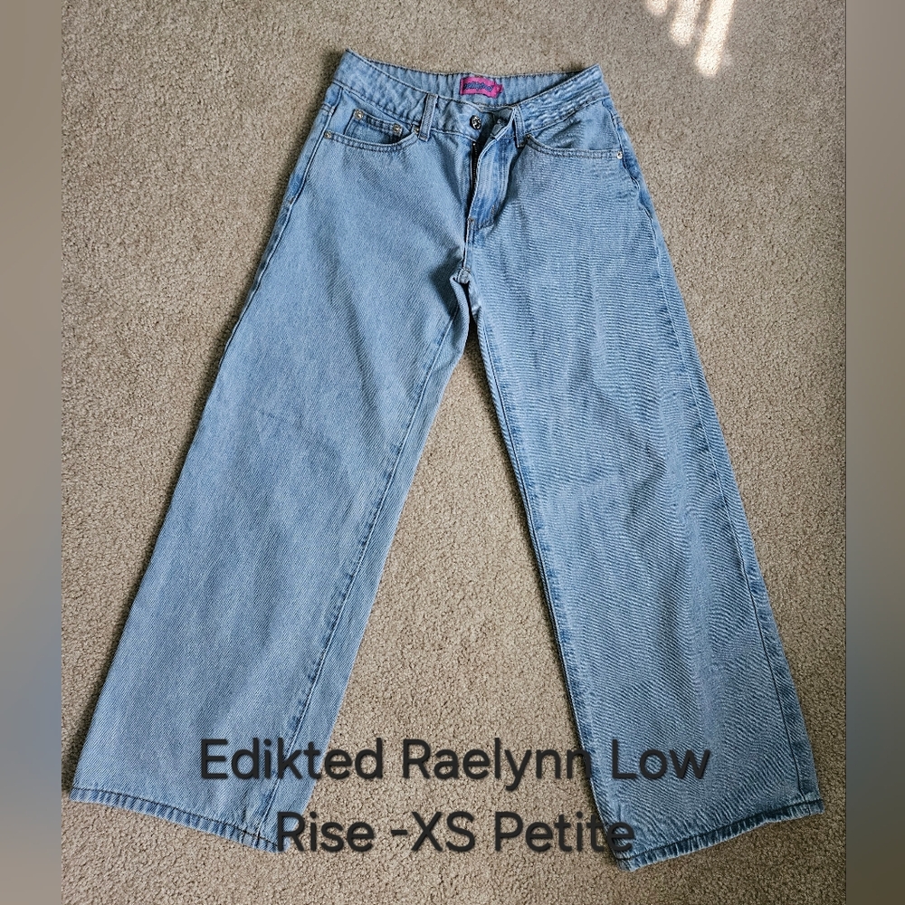 Edikted Low Rise Light Blue Wide Leg Jeans - XS